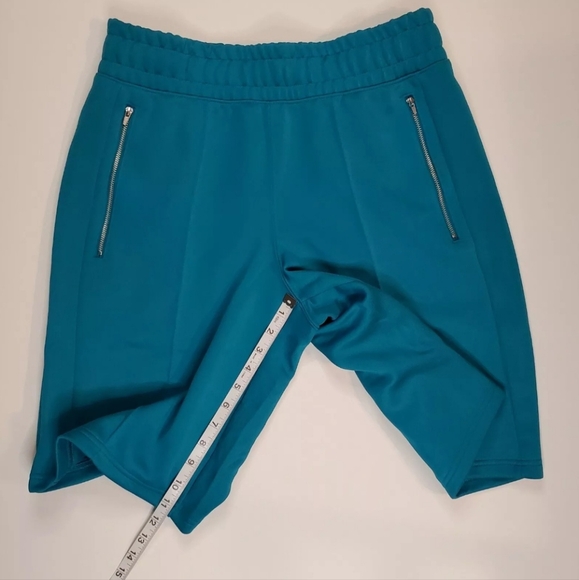 Puma x TMC Mens Size M Hustle Way Bermuda Shorts Nipsey Hussle Teal 531215-01 - Picture 4 of 12